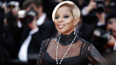 Mary J. Blige, 51, Reveals The Very Honest Reason Why She Doesn’t Want Kids - hollywoodlife.com - New York - county Garden