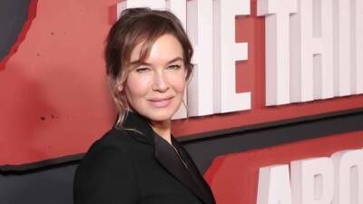 Renee Zellweger Recalls Seeing Her 'Thing About Pam' Transformation for the First Time (Exclusive) - www.etonline.com - Los Angeles - state Missouri - New Orleans