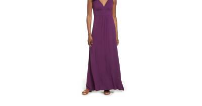 We Just Found the Most Comfortable Maxi Dress for Spring — And It’s on Sale - www.usmagazine.com - Jersey
