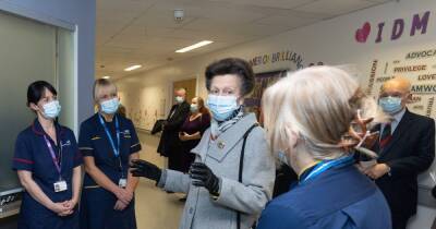 Princess Anne pictured on visit to Manchester - and it's for an amazing cause - www.manchestereveningnews.co.uk - Manchester - parish St. Mary