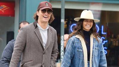 Matthew Macconaughey - Reese Witherspoon - Camila Alves - Woody Harrelson - Matthew McConaughey Wife Camila Alves Link Arms For Romantic Weekend Stroll In NYC: Photos - hollywoodlife.com - Los Angeles - Texas