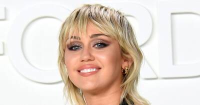 Miley Cyrus' two-tone mullet and bold blue eyeshadow are screaming 80s Madonna - www.ok.co.uk - Chile
