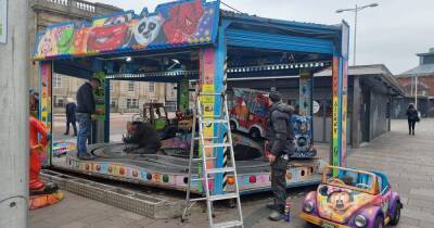 Ashton residents fuming and children 'devastated' as beloved ride leaves town centre - www.manchestereveningnews.co.uk