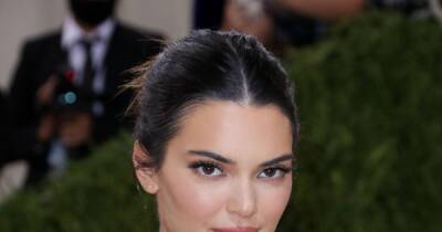 Kendall Jenner shows off very plump pout on Instagram - www.wonderwall.com