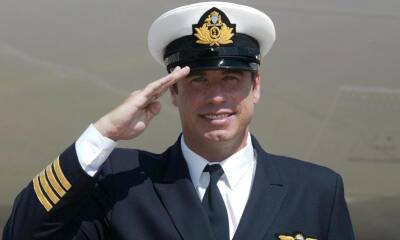 John Travolta excited to receive license to pilot a 737 airplane: ‘a very proud moment’ - us.hola.com - Florida