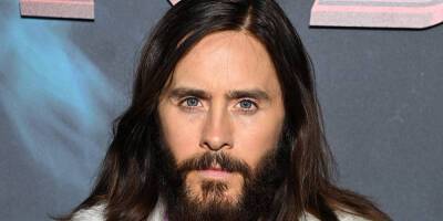 Jared Leto Wears An Animal Printed Fuzzy Coat To 'Morbius' Premiere in Paris - www.justjared.com - France - Paris