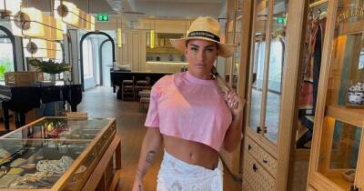 Katie Price 'plans to have rib removed' in invasive surgery in bid to slim down - www.ok.co.uk - Britain