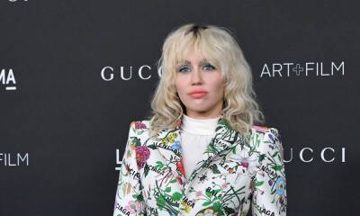 Miley Cyrus - Jennifer Aniston - princess Beatrice - Noah Cyrus - Miley Cyrus updates fans after her plane is struck by lightning - hellomagazine.com - Paraguay