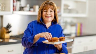 How to Watch Ina Garten's New Show 'Be My Guest' - www.etonline.com - France - city East Hampton