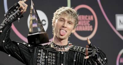 Machine Gun Kelly's New Album 'Mainstream Sellout' is Out Now - Listen Here! - www.justjared.com