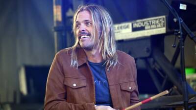 Taylor Hawkins, Foo Fighters Drummer, Dead at 50 - www.etonline.com - USA - Colombia