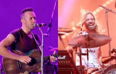 Taylor Hawkins - Foo Fighters - Chris Martin - Coldplay dedicate ‘Everglow’ performance to “beautiful man” Taylor Hawkins at Mexican gig - nme.com - Mexico - Colombia
