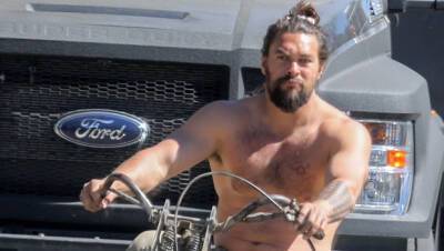 Jason Momoa Goes For Shirtless Motorcycle Ride Amid Marriage Issues With Lisa Bonet - hollywoodlife.com - Malibu