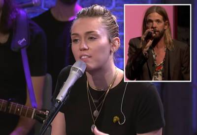 Taylor Hawkins - Liam Gallagher - Chris Martin - Royal Albert - Miley Cyrus Breaks Down In Tears During Tribute Performance To 'Friend' Taylor Hawkins After His Death - perezhilton.com - Brazil - Mexico - county Hall - city London, county Hall