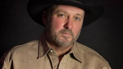 Jeff Carson, Country Music Singer, Dead at 58 - etonline.com - Virginia - Tennessee - county Williamson