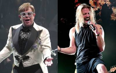 Watch Elton John dedicate ‘Don’t Let The Sun Go Down On Me’ to Taylor Hawkins - www.nme.com - USA - county Wells - state Iowa