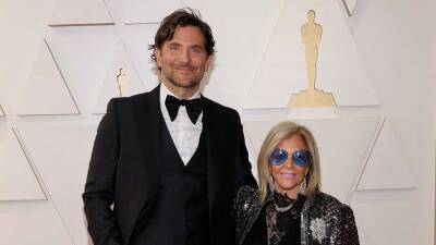 Bradley Cooper Brings Mom as His Date to the 2022 Oscars - www.etonline.com - Ukraine - county Cooper