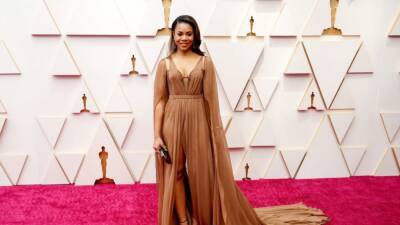Regina Hall Calls Co-Hosting Oscars With Wanda Sykes and Amy Schumer 'Wonderful and Scary' (Exclusive) - www.etonline.com - Hollywood