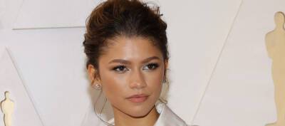Zendaya Has Yet Another Amazing Red Carpet Moment at Oscars 2022! - www.justjared.com - Hollywood
