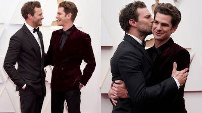 Andrew Garfield Jamie Dornan Just Reunited at the Oscars Years After They Were Roommates - stylecaster.com - Los Angeles - Hollywood