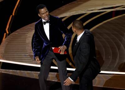 Oscar Viewers Stunned and Confused by Will Smith Slapping Chris Rock: ‘I’m Perplexed and Scared’ - thewrap.com