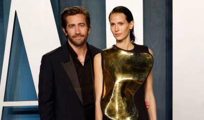Jake Gyllenhaal Makes Rare Red Carpet Appearance with Girlfriend Jeanne Cadieu at Oscars After Party 2022 - www.justjared.com - Beverly Hills