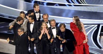 Oscars criticised for only having sign language interpreter on stage during Coda speeches - www.msn.com - USA