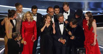 Oscars 2022 night: Will Smith’s slap and the other controversies that set social media buzzing - www.msn.com - Spain