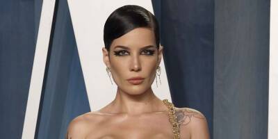 Halsey Stuns in a Completely Sheer Lace Gown at the Vanity Fair Oscar Party 2022 - www.justjared.com - Beverly Hills