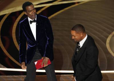 Will Smith Apologizes To Chris Rock After Slapping Comic At The Oscars: “I Was Out Of Line And I Was Wrong” - deadline.com