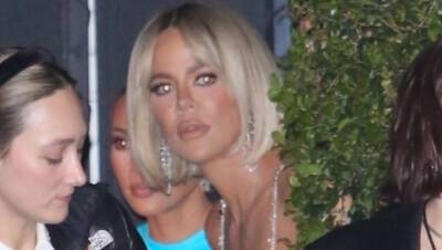 Khloe Kardashian - Winnie Harlow - Kim Kardashian - Kendall Jenner - Tristan Thompson - Zoe Kravitz - Khloe Kardashian Debuts Blonde Bob In Nearly-Sheer Mini Dress At JAY-Z’s Oscar Party - hollywoodlife.com - Los Angeles