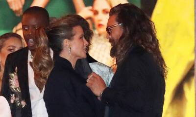 Jason Momoa Gave His Jacket to Kate Beckinsale at Oscars After Party, Source Says They Were 'Flirty' (Photos) - www.justjared.com - Beverly Hills