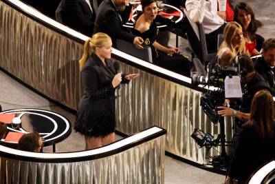 Amy Schumer Shoots Down Controversy Over Kirsten Dunst Seat-Filler Bit - etcanada.com