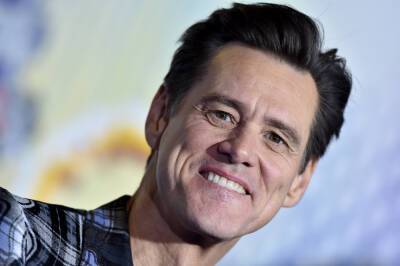 Jim Carrey Was ‘Sickened’ By Standing Ovation For Will Smith Following Oscars Slap - etcanada.com - New York