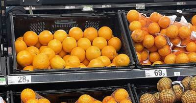 ASDA shoppers divided over new edible skin that gives fruit a longer shelf-life - www.manchestereveningnews.co.uk - Britain