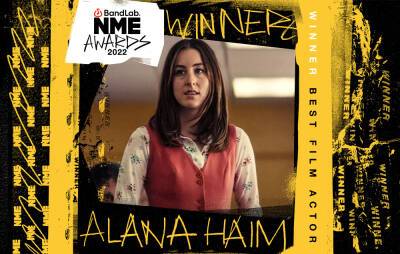 Alana Haim wins Best Film Actor at the BandLab NME Awards 2022 - www.nme.com - county Kane
