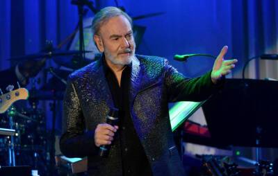 Neil Diamond sells songwriting and recording catalogue to UMG - www.nme.com