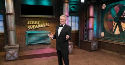 Jerry Springer reveals his true feelings about his infamous talk show - www.wonderwall.com