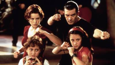 Robert Rodriguez - Antonio Banderas - Daryl Sabara - Carla Gugino - ‘Spy Kids’ Reboot Set at Netflix - variety.com