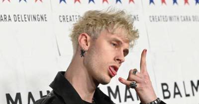 Machine Gun Kelly hung out with 'beautiful soul man' Taylor Hawkins before his death - www.msn.com - Paraguay