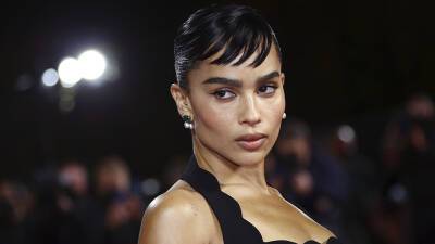 Zoë Kravitz’s Net Worth Reveals How Much She Makes Compared to Other Catwomen - stylecaster.com - Los Angeles - Hollywood - county Jones - Indiana