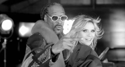 Heidi Klum & Snoop Dogg Release 'Chai Tea with Heidi' Music Video - Watch Now! - www.justjared.com - Los Angeles - Greece