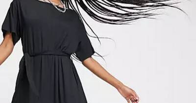 ASOS jumpsuit rated five stars after it 'survives two Rottweiler attacks without a hole' - www.manchestereveningnews.co.uk - Britain