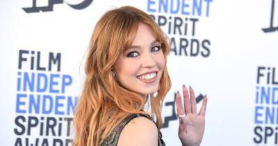 Newly Engaged Sydney Sweeney Shows Off New Hair Color at Spirit Awards 2022! - www.justjared.com - Hollywood - Santa Monica