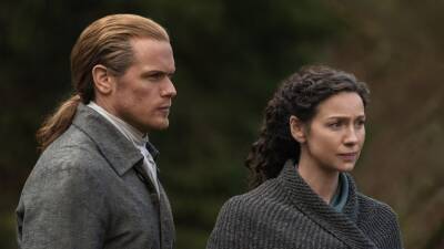 Outlander Season Six Premiere: Your Burning Questions, Answered - www.glamour.com - Scotland - USA