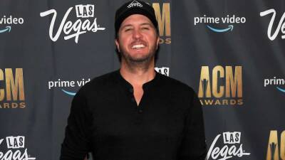 Katy Perry - Luke Bryan - Luke Bryan Says He Went to Katy Perry's Las Vegas Show So She Would Go See His (Exclusive) - etonline.com - USA - Las Vegas - city Sin