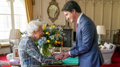 Queen Elizabeth II talks with Justin Trudeau, first in-person meeting since battling COVID - www.foxnews.com - Britain - Canada - Ukraine - Russia - county Windsor