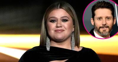 Kelly Clarkson Is ‘Open to Dating Again’ After Messy Brandon Blackstock Divorce: Her Friends Are ‘Setting Her Up’ - www.usmagazine.com - USA - Texas - Montana