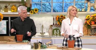 ITV This Morning slammed by viewers for 'embarrassing' segment on 'how to plant a sunflower for Ukraine' - www.manchestereveningnews.co.uk - Ukraine - Russia