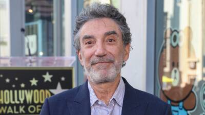 Chuck Lorre’s 700th Vanity Card Aired During ‘Young Sheldon’ 100th Episode - deadline.com - USA